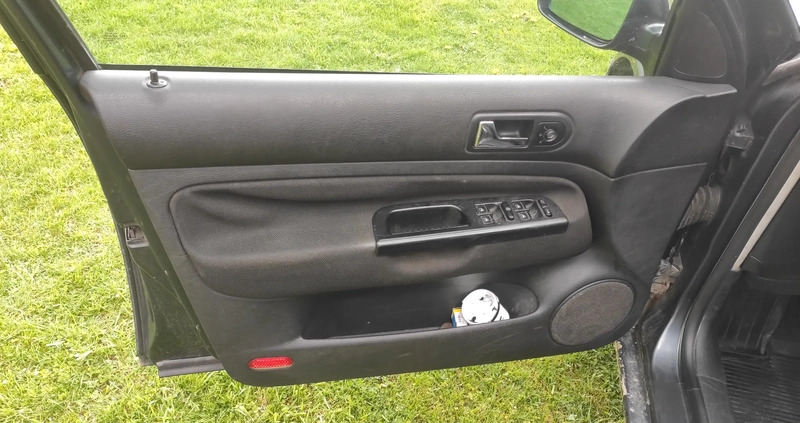Volkswagen Golf cena 8500 przebieg: 354269, rok produkcji 2001 z Szepietowo małe 436